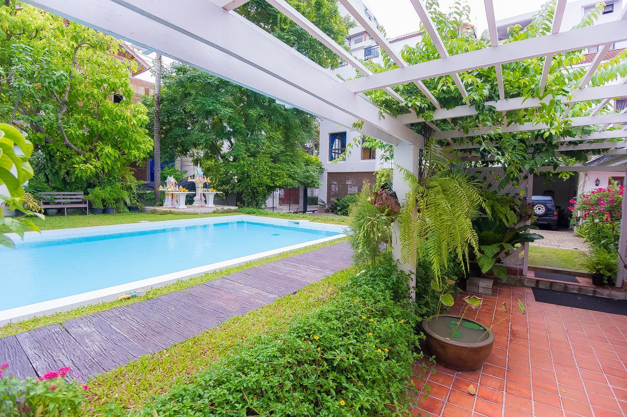 Vimala Suites Bangkok Extérieur photo